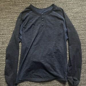 Mens Lululemon long sleeve shirt
